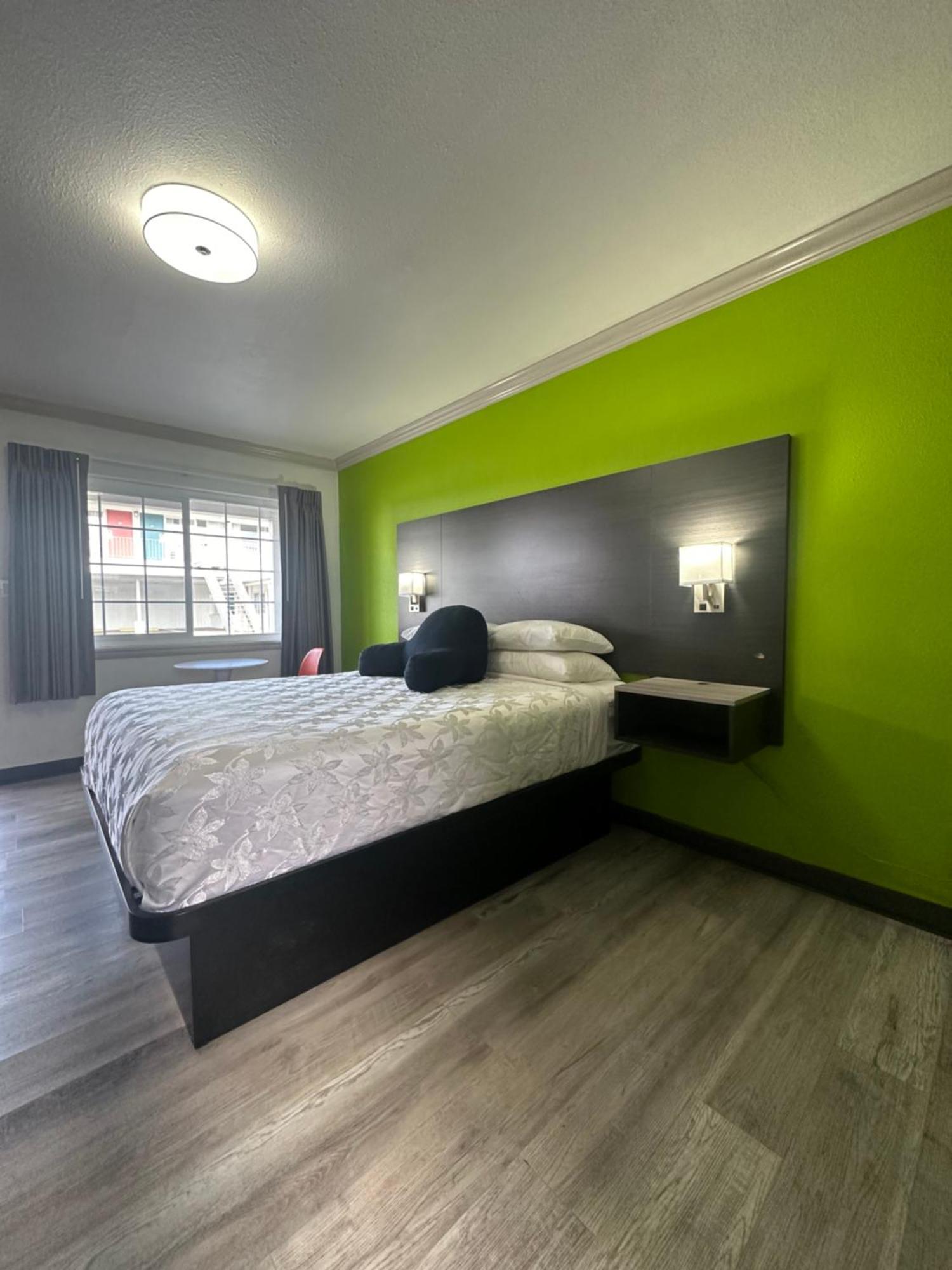 Americas Value Motel