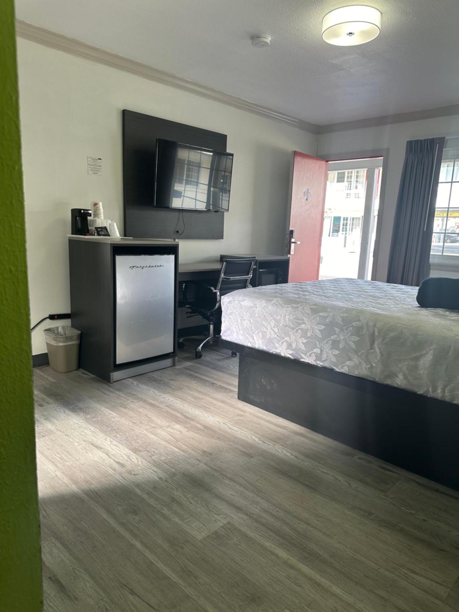 Americas Value Motel 2*