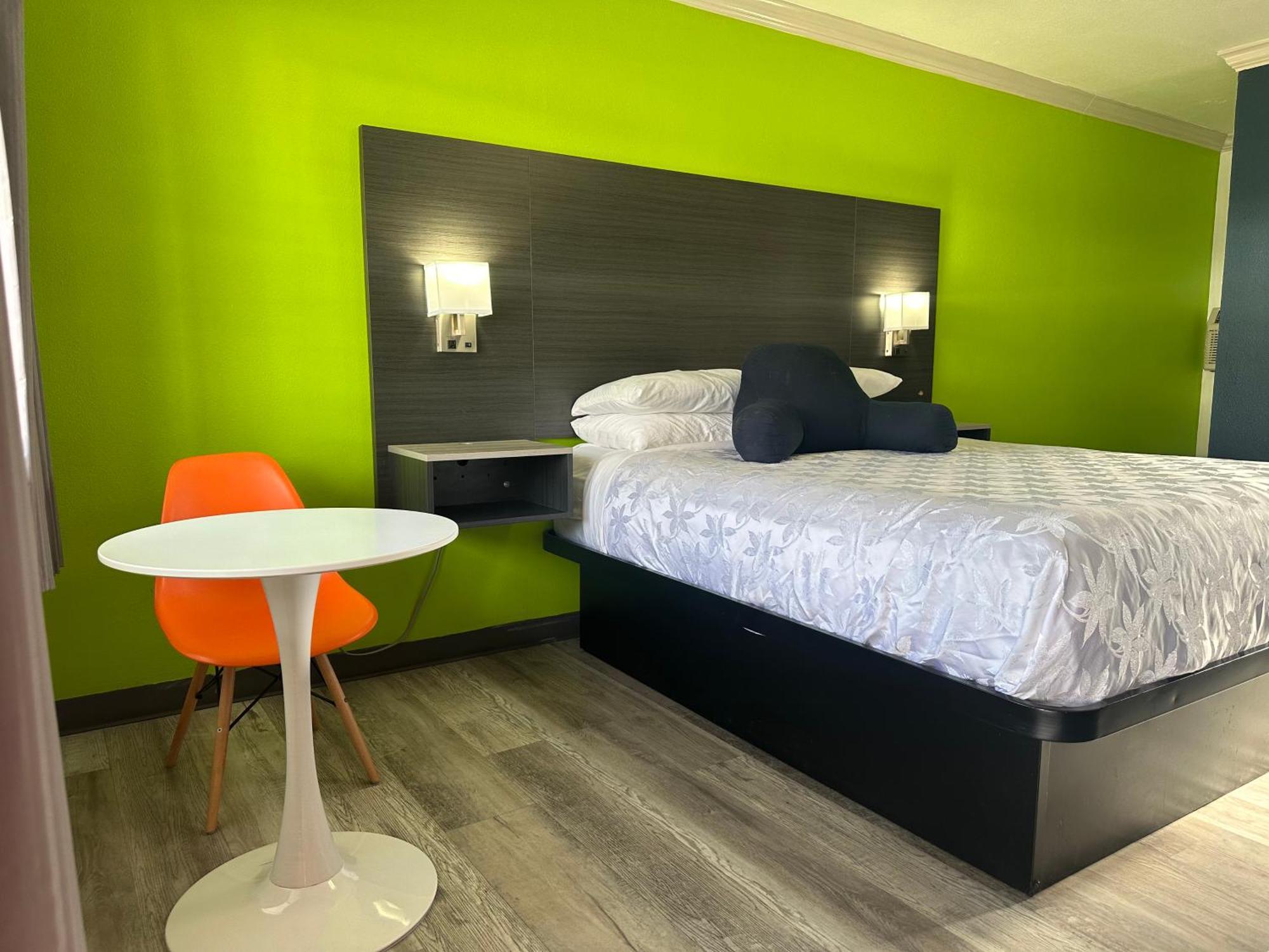 Motel Americas Value 2*